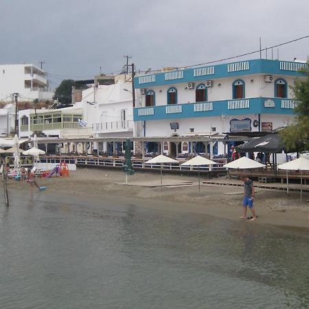 Theodora Aparthotel Makrýgialos Buitenkant foto