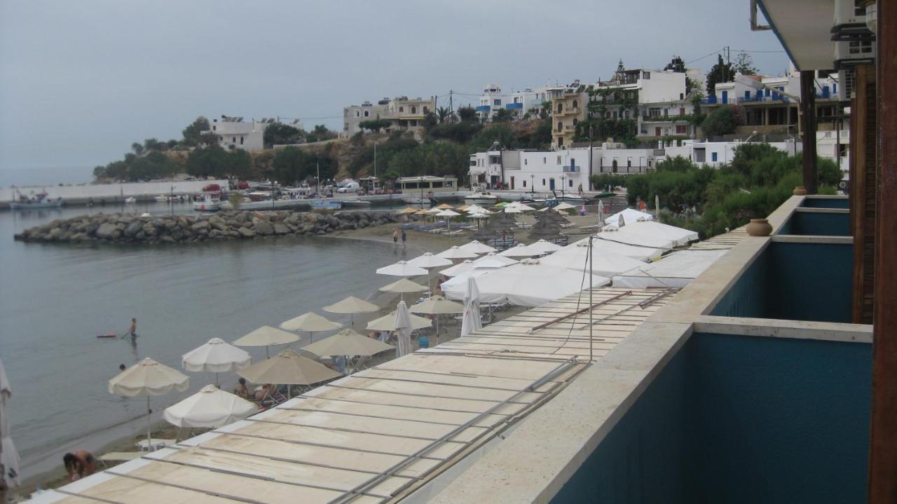 Theodora Aparthotel Makrýgialos Buitenkant foto